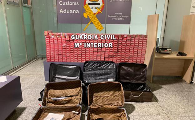 Incautadas más de 3.500 cajetillas de tabaco de contrabando en el aeropuerto de Málaga