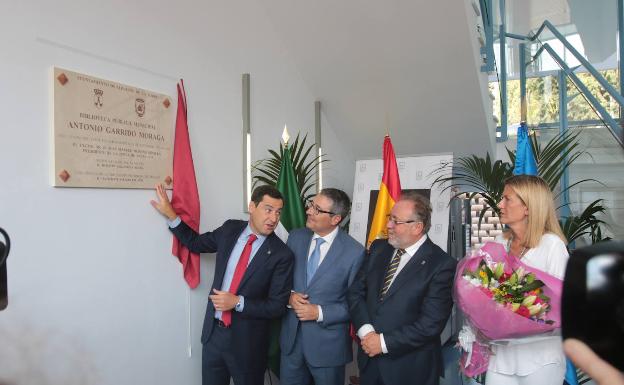 Alhaurín de la Torre inaugura su biblioteca con un sentido homenaje a Garrido Moraga