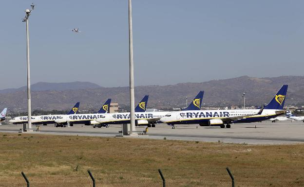 Sin cancelaciones en la tercera jornada de huelga de tripulantes de cabina de Ryanair