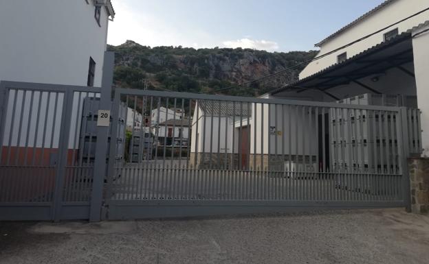 Salud activa una nueva alerta sanitaria por listeriosis en una empresa de Benaoján
