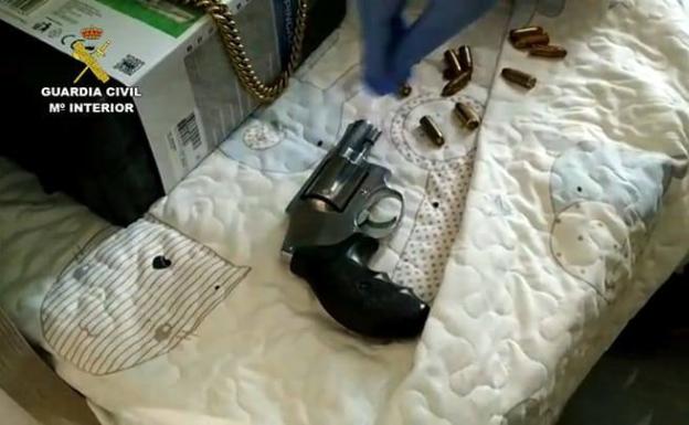 Cae una red liderada por el 'Messi del hachís' que fabricaba en Málaga lanchas para alijar