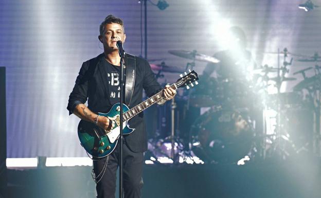 Alejandro Sanz, condenado a pagar más de cinco millones de euros a su exrepresentante