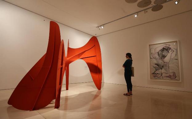 Picasso y Calder saltan al vacío en Málaga