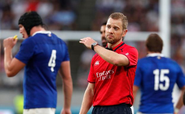 World Rugby reconoce que hubo malas actuaciones arbitrales en el comienzo de la Copa del Mundo