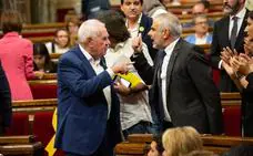 Esquerra y Ciudadanos, a punto de llegar a las manos en la Cámara catalana