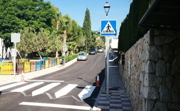 Rincón de la Victoria ejecuta mejoras de pavimentos rodados y peatonales en 15 viales