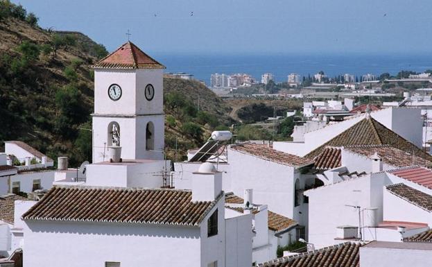 Algarrobo se suma a los ayuntamientos que bonifican la plusvalía por herencia