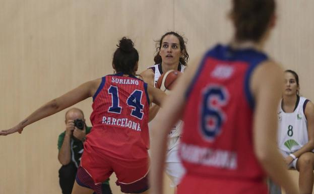 El Unicaja da la cara pero pierde en su estreno en Liga Femenina 2