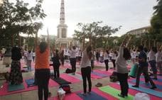 Talleres de yoga en el Museo Ruso y al aire libre en la Plaza de la Merced