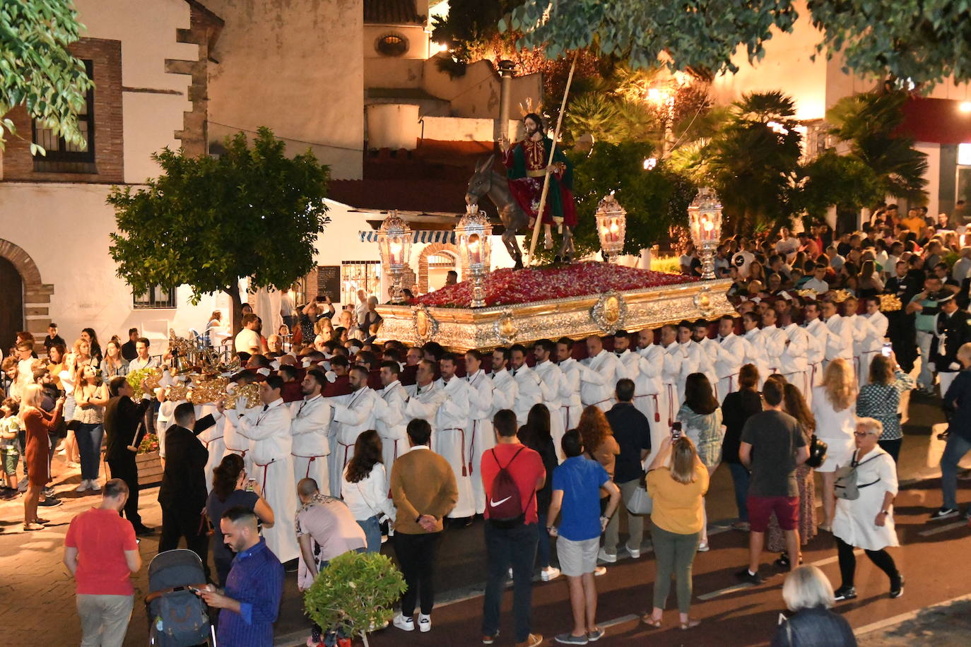 Salida extraordinaria de la Pollinica de Marbella por su 50 aniversario