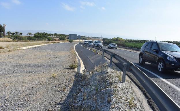 La ampliación del acceso a Alhaurín de la Torre, congelada año y medio después de adjudicarse