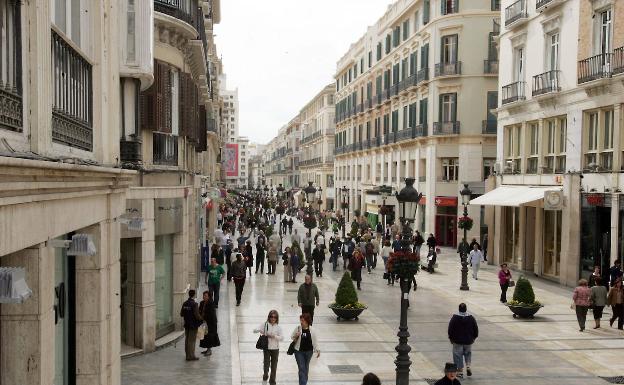 De la Torre plantea a los empresarios subir el IBI de los grandes negocios