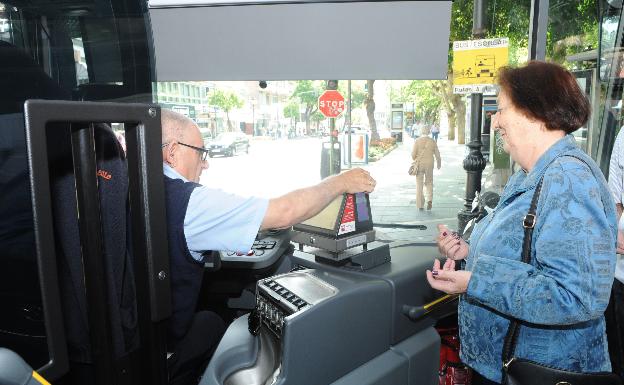 'Google Transit' permite ya consultar rutas y horarios del autobús urbano de Marbella