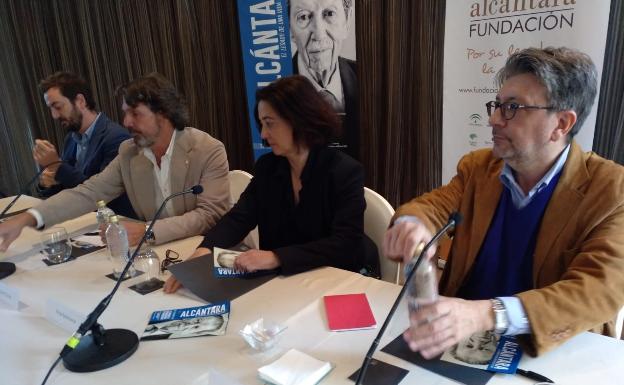 Alcántara, el columnista del ingenio, la disciplina y el estilo propio