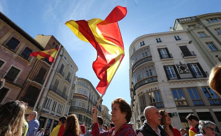 La manifestación convocada por Sociedad Civil Malagueña por la unidad de España y la convivencia