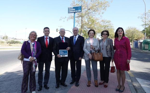 Málaga dedica una glorieta al fundador de Mayoral, Rafael Domínguez de Gor