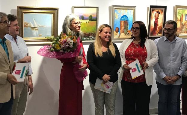 La Sala Mare Nostrum de La Cala del Moral acoge la exposición colectiva de las alumnas de pintura del Hogar del Jubilado