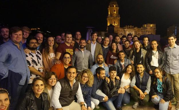 Elías Bendodo acusa a Sánchez de haber sustentado su gestión «en el pasado»