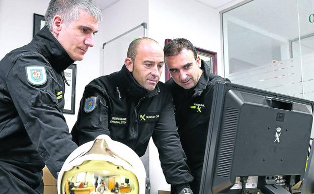 El cuerpo de élite de los incendios: los agentes del ESIN