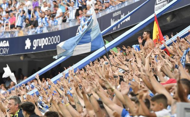 El Fuenlabrada pone buses gratis para venir a La Rosaleda y los malaguistas preparan una entrada especial al estadio