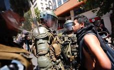 Atacan con piedras la Embajada de Argentina en Chile
