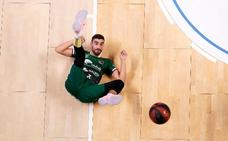 Jaime Fernández arrastra problemas físicos desde que comenzó la temporada./ACB FOTOS. MARIANO POZO