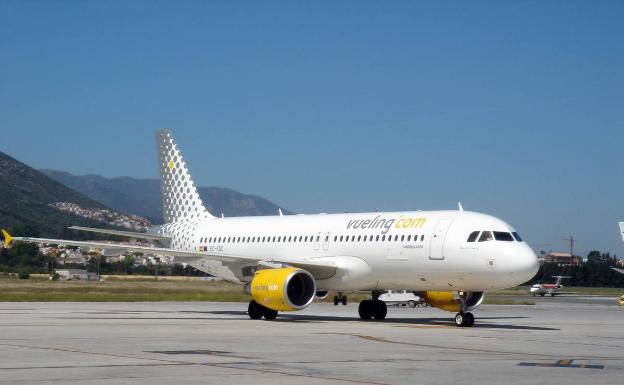 Vueling operará desde Málaga vuelos especiales por Navidad a Milán, Burdeos, Ibiza y La Coruña