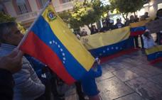 Venezolanos exigen en Málaga la celebración de elecciones
