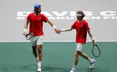 Bélgica y Rusia abren con victoria la nueva Copa Davis