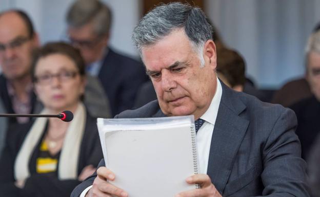 Los exconsejeros de Empleo condenados por los ERE , Viera y Fernández, citados a declarar ante la comisión parlamentaria que investiga a la Faffe