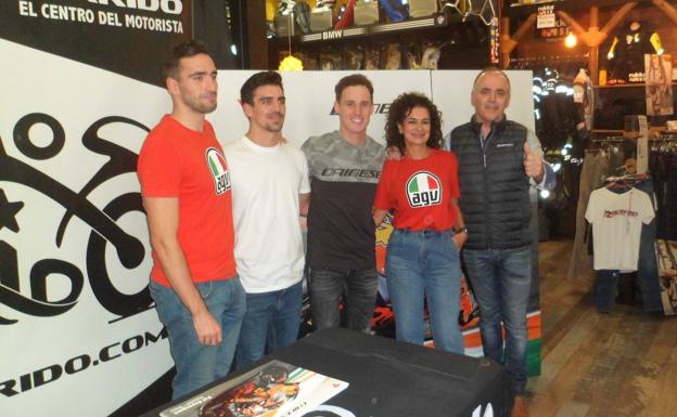 Pol Espargaró visitó Motos Garrido en Alhaurín de la Torre