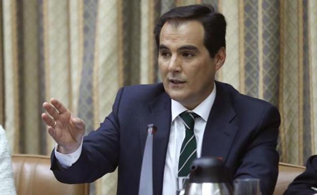 El PP-A pide reformar el reglamento del Parlamento para evitar que «se tome el pelo» a las comisiones de investigación