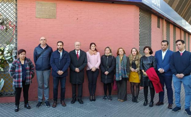 El homenaje a Caparrós deriva en un debate sobre la Transición