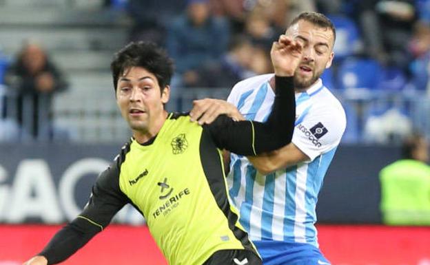 La Rosaleda sigue latiendo con un eficaz Sadiku y el VAR de cara