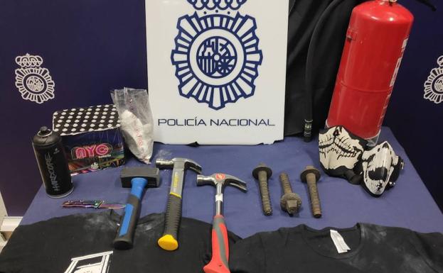 La policía detiene a dos radicales por intentar reventar la Marcha por el Clima