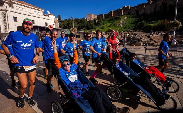 Tres jóvenes con ataxia telangiectasia participarán en el Maratón de Málaga de este domingo
