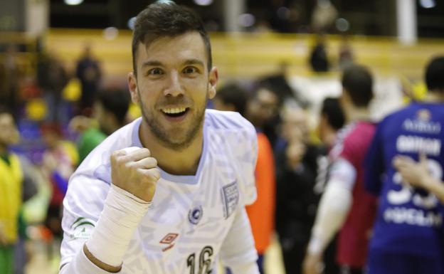 El UMA Antequera también es rey en Copa y gana a un Primera