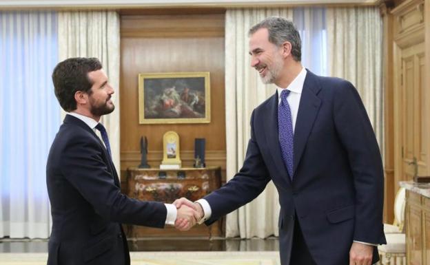 Casado exige al líder del PSOE que se vaya si fracasa en la investidura