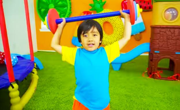 El 'youtuber' mejor pagado del mundo es un niño de ocho años