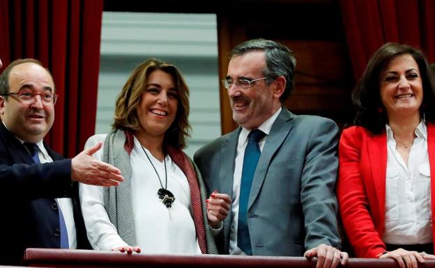 Susana Díaz celebra que se acabe el bloqueo