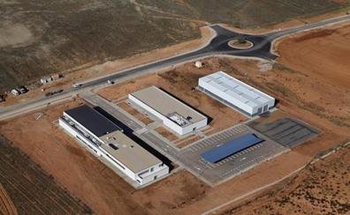 Castilla-La Mancha propone al Gobierno central plantas solares como alternativa al cementerio nuclear de Cuenca