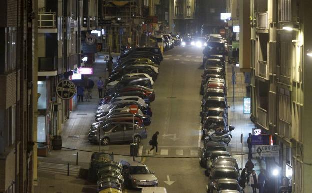 Buscan al conductor de un patinete eléctrico que se dio a la fuga tras atropellar a una niña en Santander