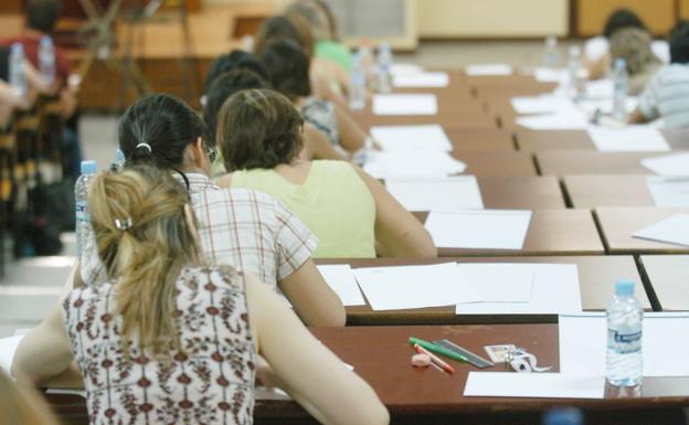 Los exámenes para las plazas de empleo público como profesores de Enseñanza Secundaria comenzarán en junio de 2020