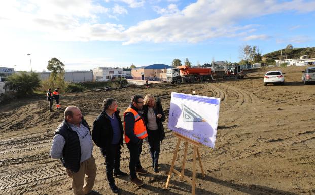 Comienzan los trabajos para habilitar 174 plazas de aparcamiento en el polígono industrial de San Pedro