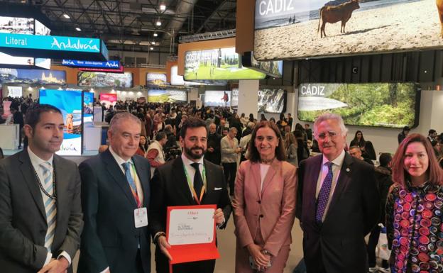 Los chiringuitos certifican su calidad en Fitur, que premia la sostenibilidad de Andalucía