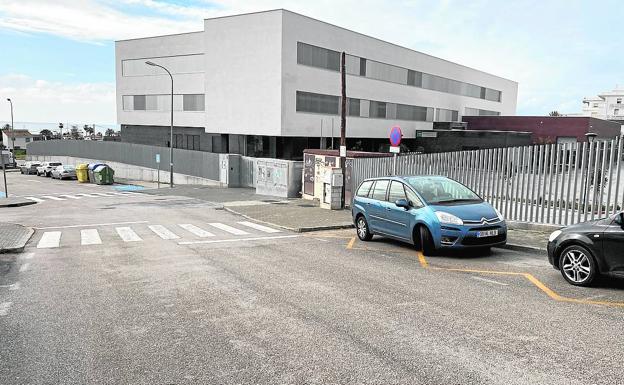 Quejas por la falta de suministros en el cuarto instituto de Rincón la Victoria