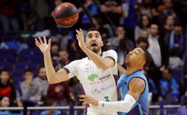 El Unicaja, sumido en el descontrol a cuatro citas para la Copa del Rey