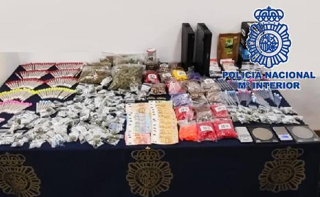 Desmantelan un local en Marbella dedicado a comercializar y favorecer el consumo de marihuana