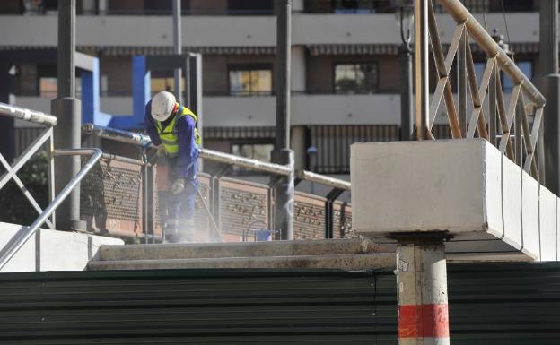 Urbanismo inicia los preparativos para demoler el puente del CAC