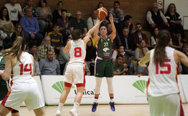 Un brillante tercer cuarto conduce al Unicaja a la victoria ante el Segle XXI (70-61)
